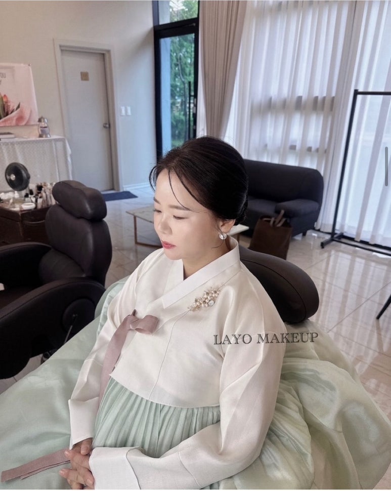 라요메이크업 이미지
