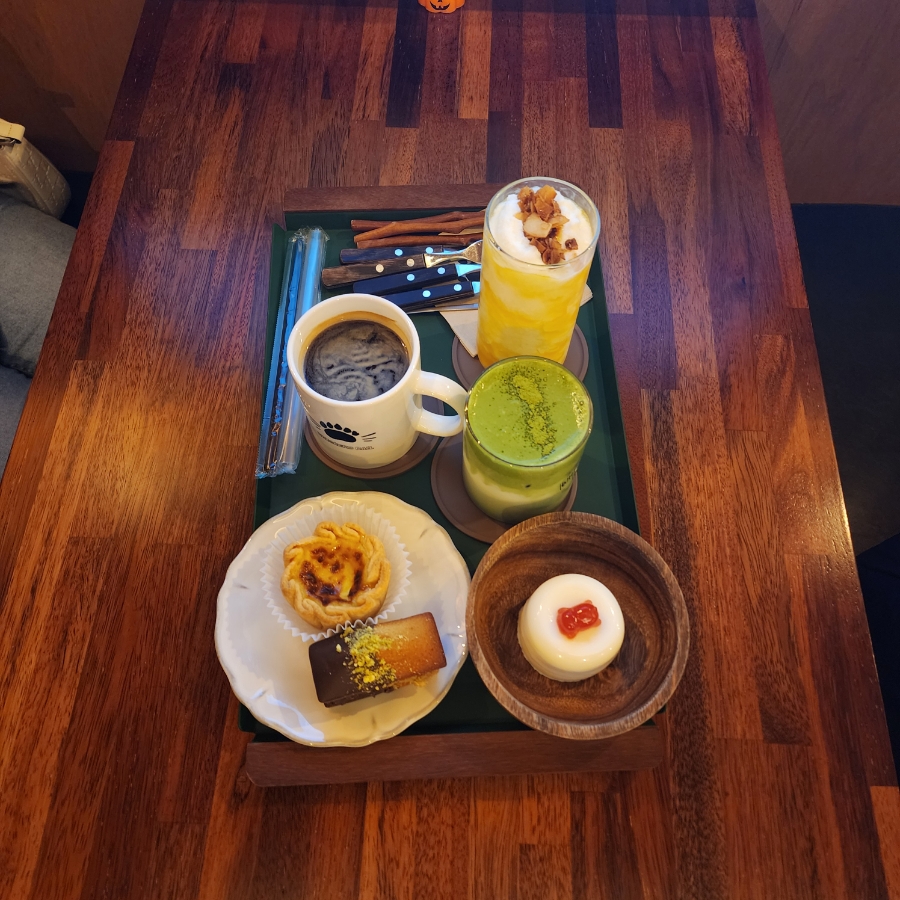 위스커스레일 이미지