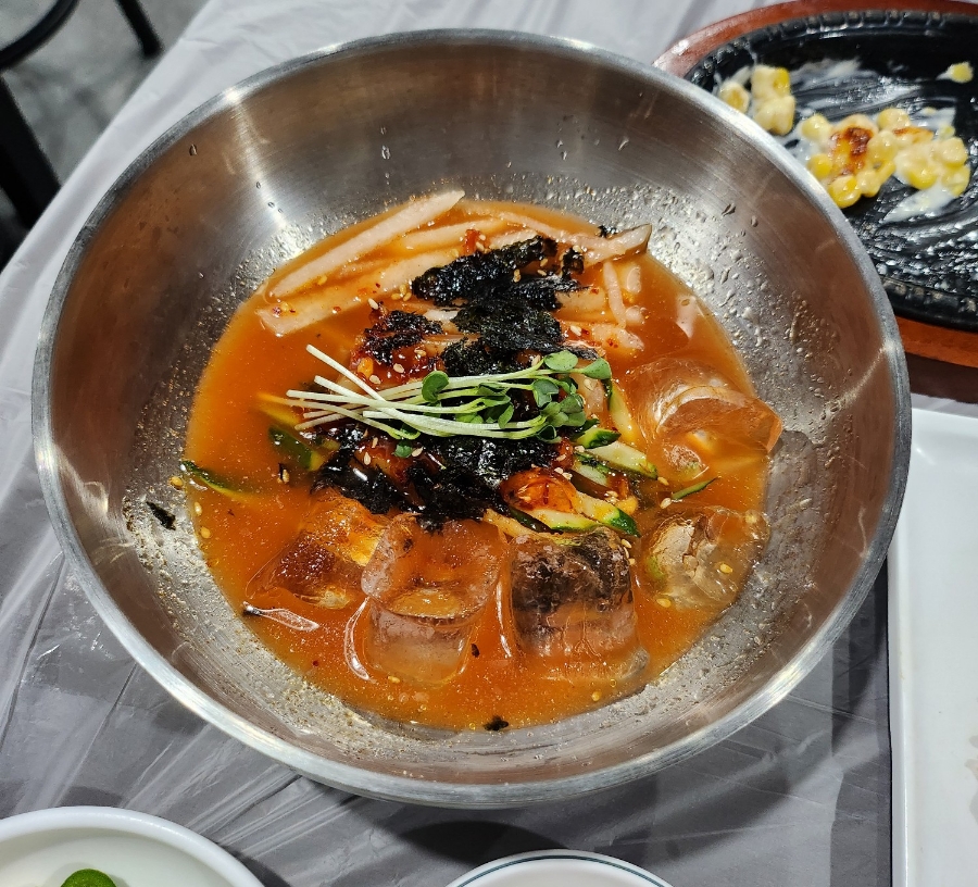 칼맛나는푸짐한횟집 이미지