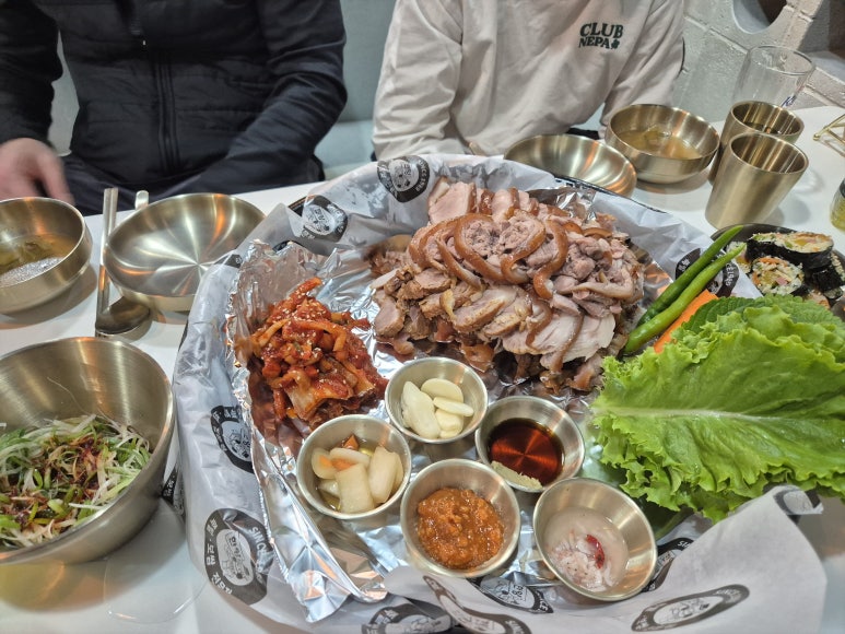 소담스러운족발 이미지