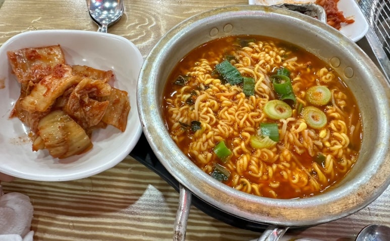 통큰고기참숯구이 이미지