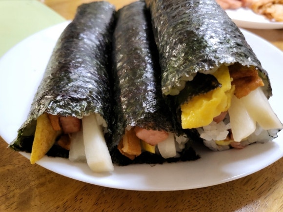 참못난이김밥 이미지