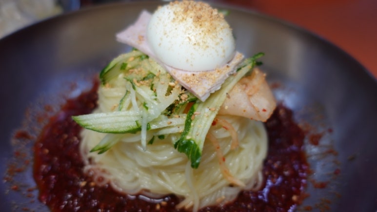삼삼밀면 이미지