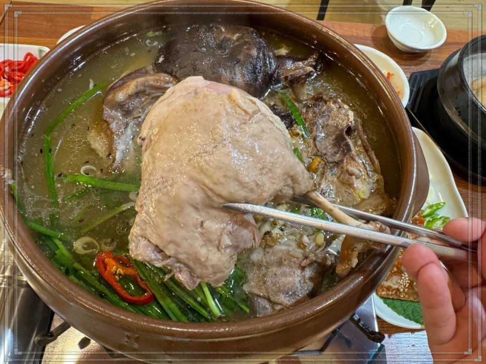 장수능이삼계탕 이미지