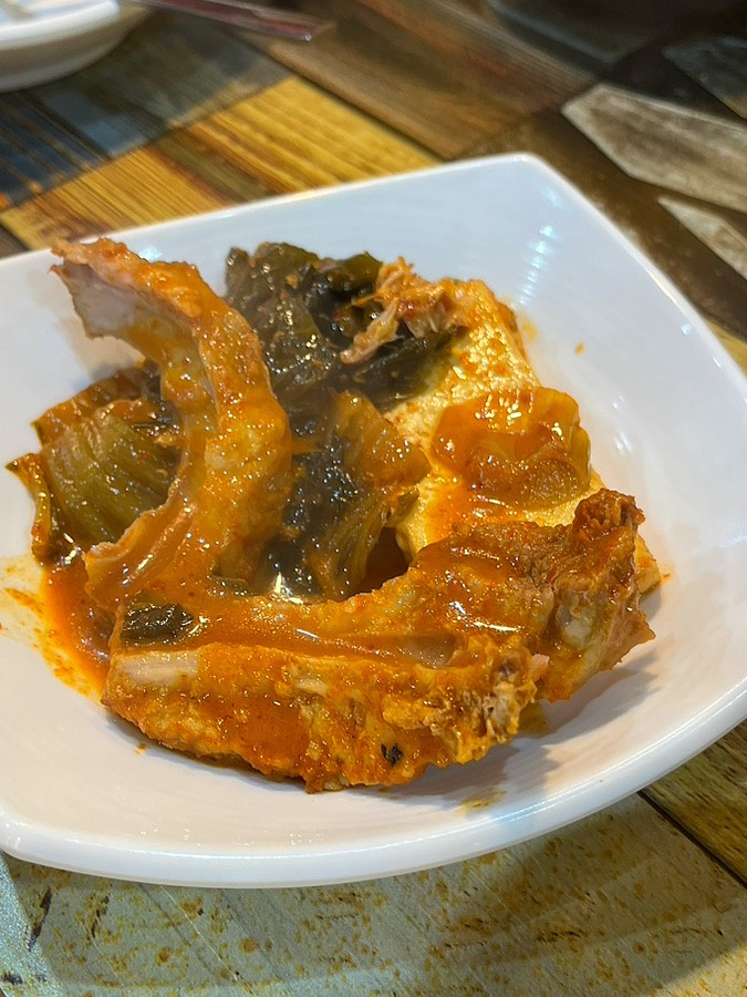 식당 완행버스 이미지