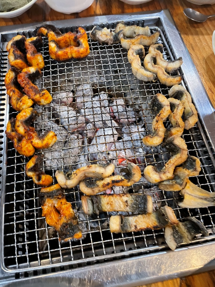 청명산민물장어 이미지