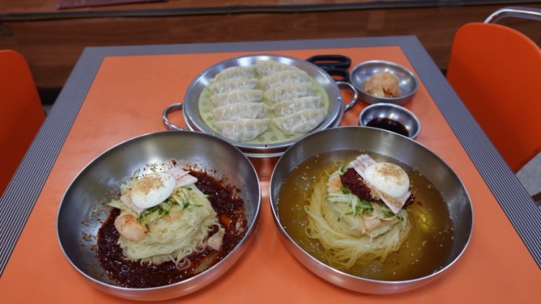 삼삼밀면 이미지
