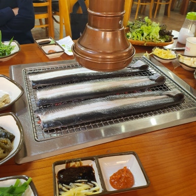 명가민물장어참숯불즉석구이 이미지