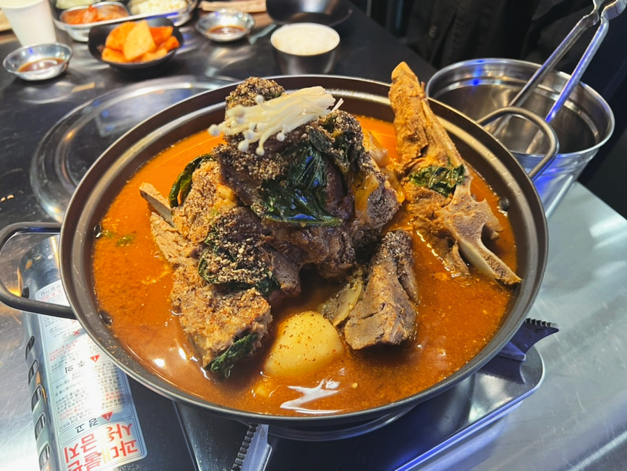 산더미감자탕 이미지