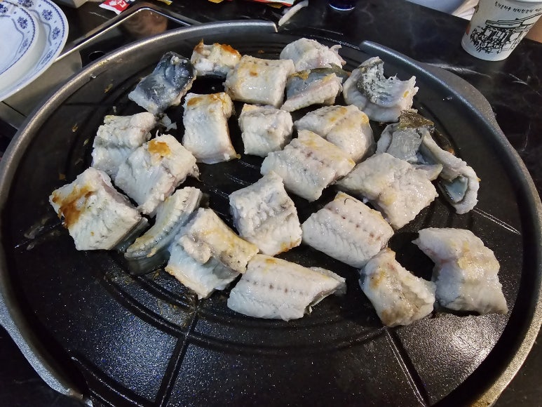 장어랑낙지 이미지