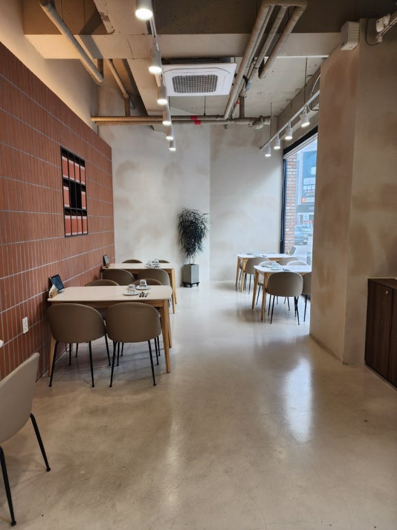 세컨디포레스트 대전둔산점 이미지