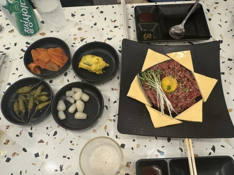 꿀육회탕탕 이미지