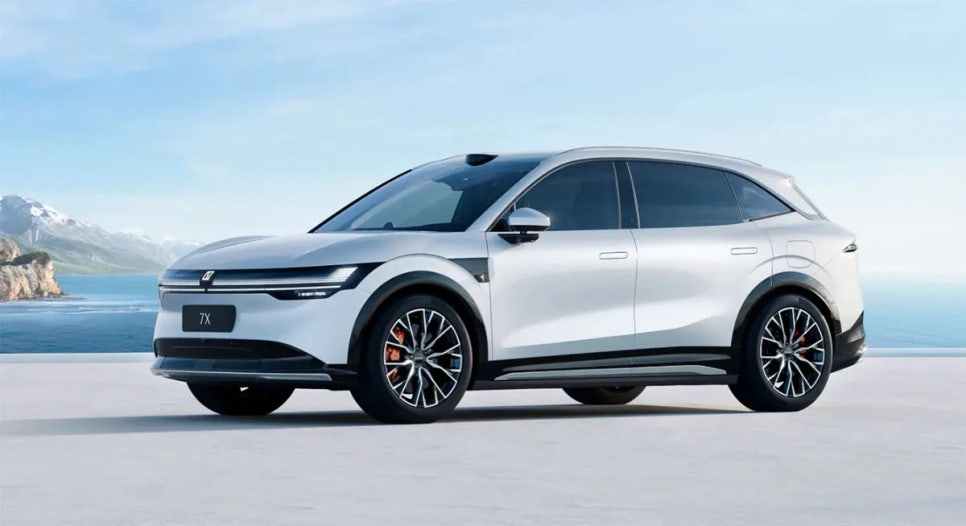 지리 전기자동차 Zeekr 7X "가성비와 실용성을 겸비한 중국 SUV 침공" 이미지 6