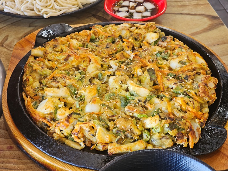 뚝방집 이미지