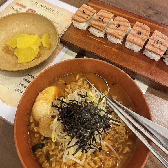 틈새라면범계점 이미지