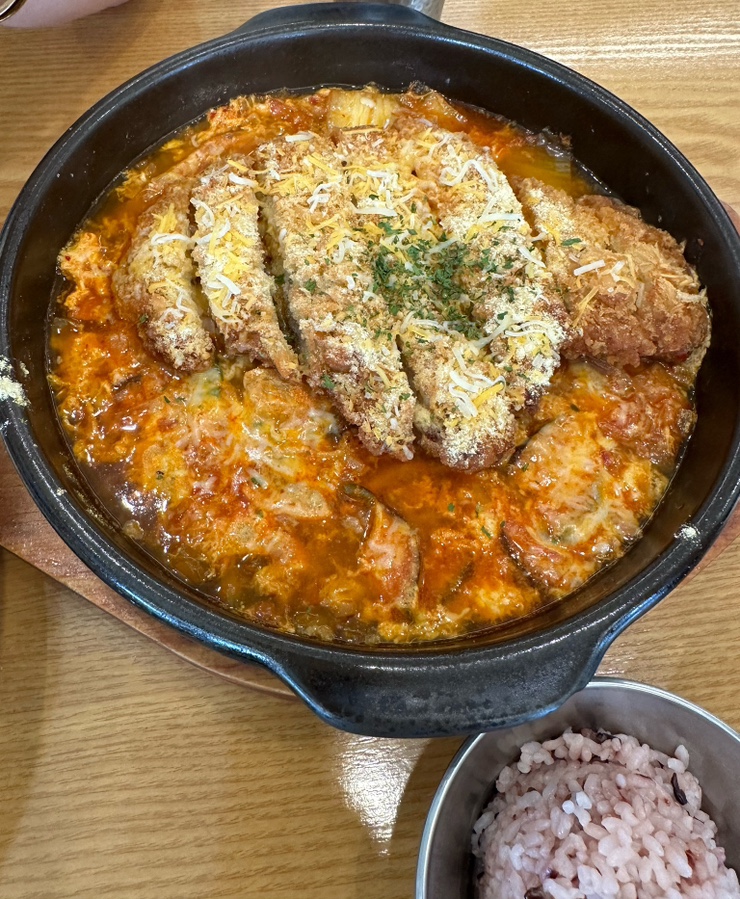 라라코스트(평택점) 이미지