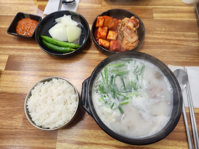 돼지우동 이미지