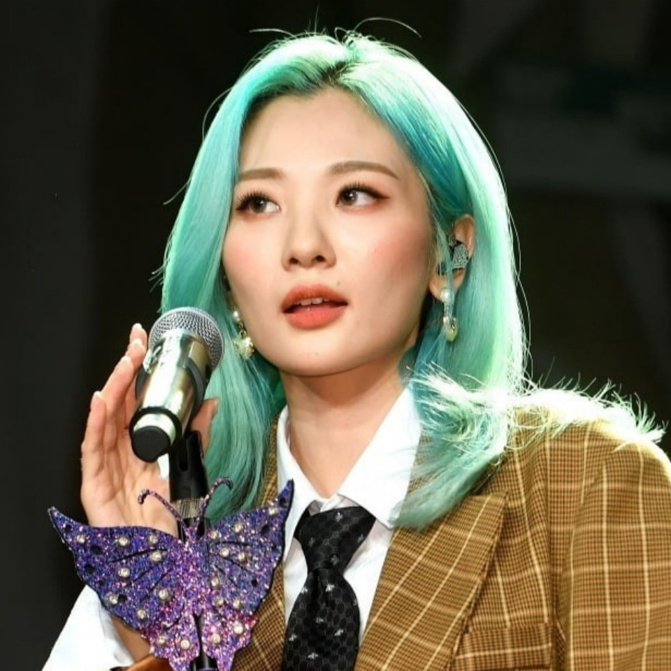 꽃피다Bloom 이미지