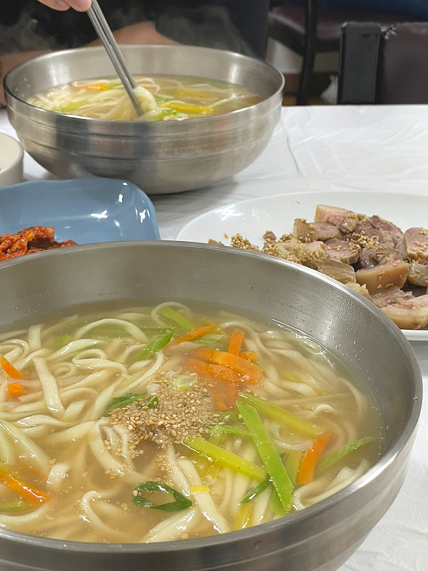 대박칼국수족발 이미지