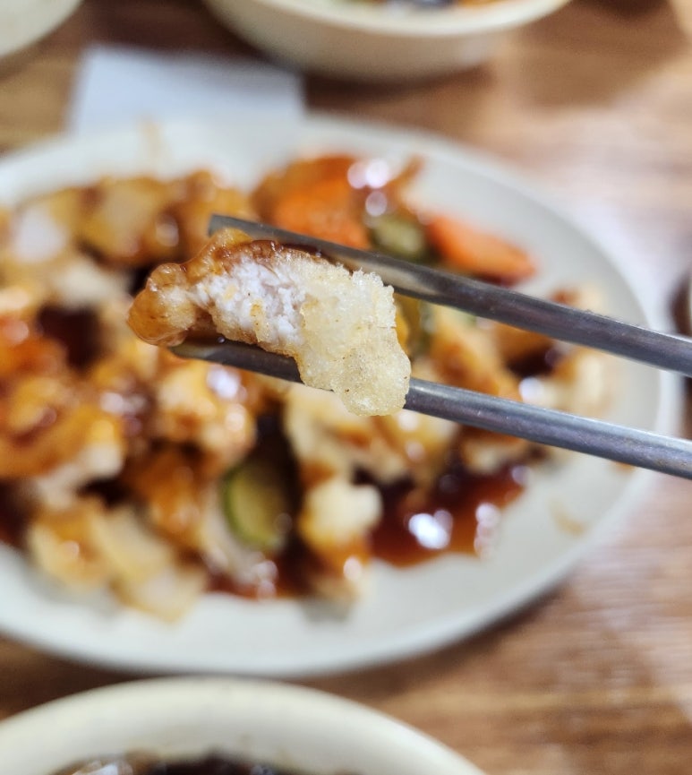 용천홍 이미지