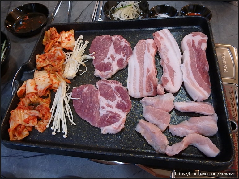 삼겹살동동 이미지