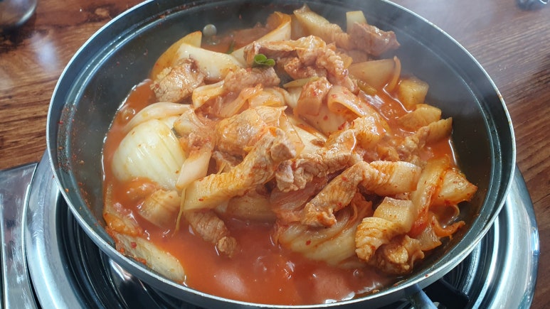 생고기두루치기 이미지