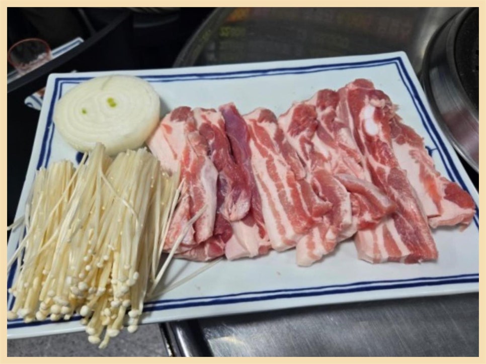 몰래훔친뒷고기도둑 이미지