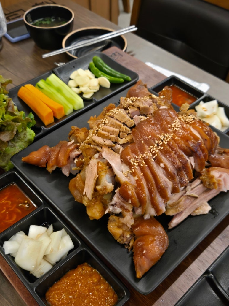 귀한족발 월성점 이미지