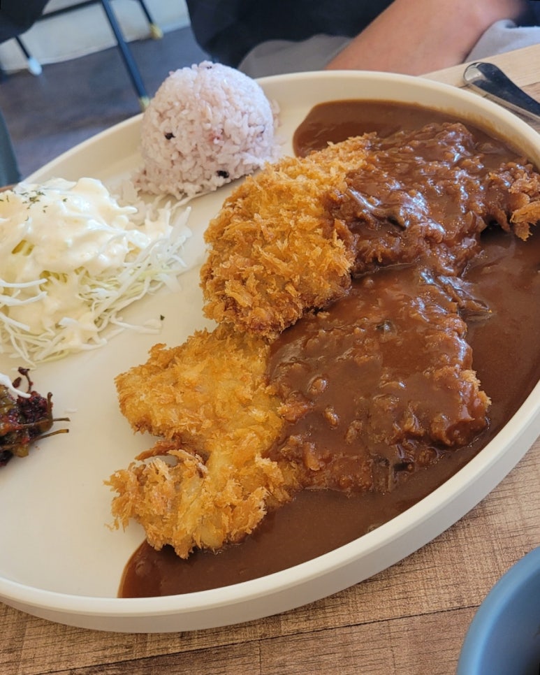 권대표 양식당 이미지