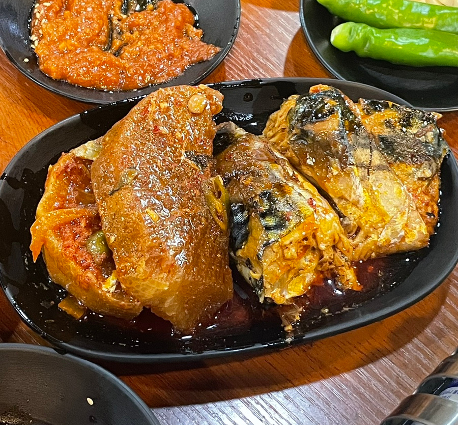 밥이랑 술이랑 회랑 이미지