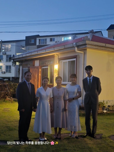 낮은언덕스튜디오 이미지