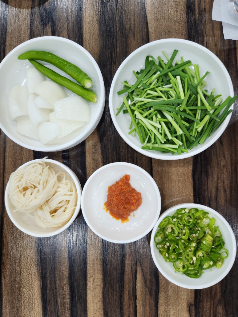 돈국밥 본점 이미지