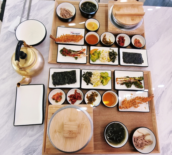 부산댁율하부산밀면 이미지