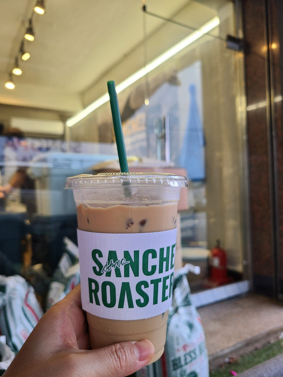 커피집 이미지