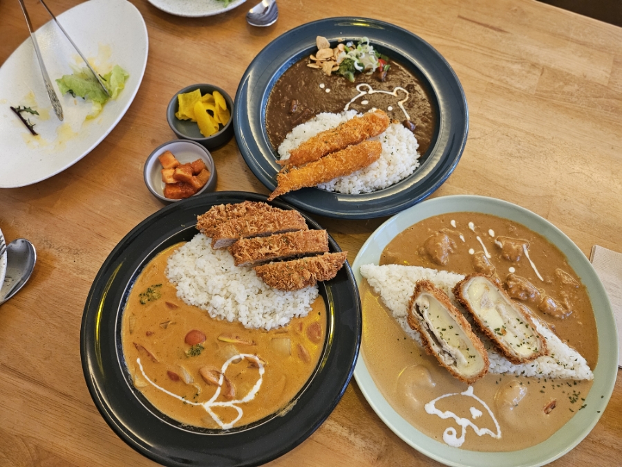 식탁의 하루 이미지