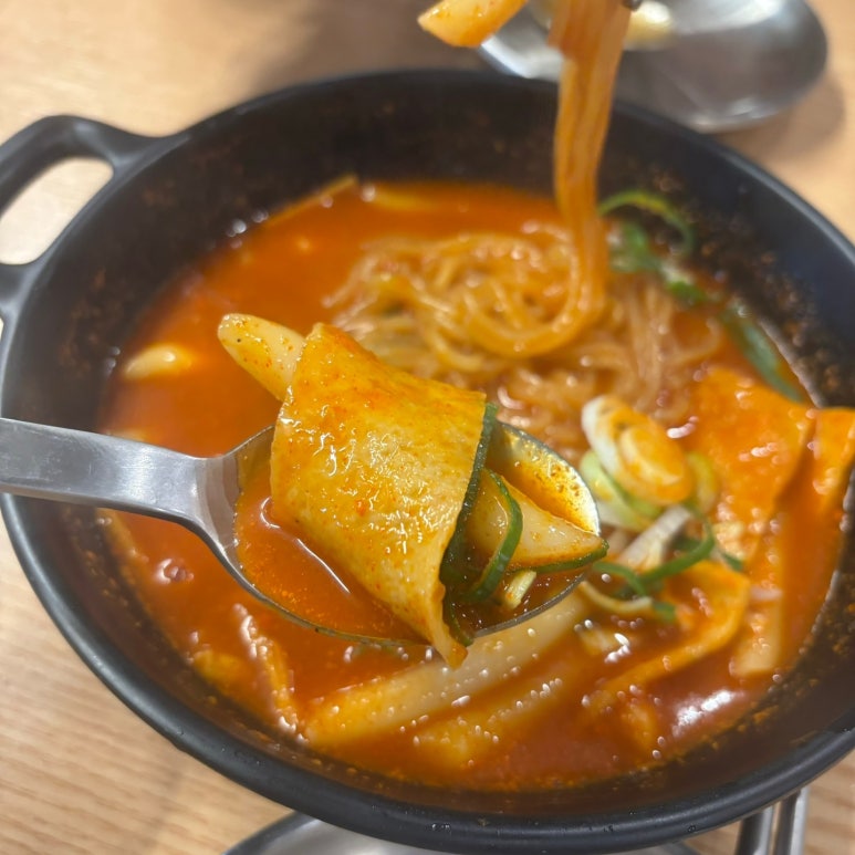 누구나홀딱반한닭음성 이미지