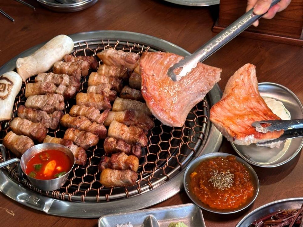 대학로돼지 이미지