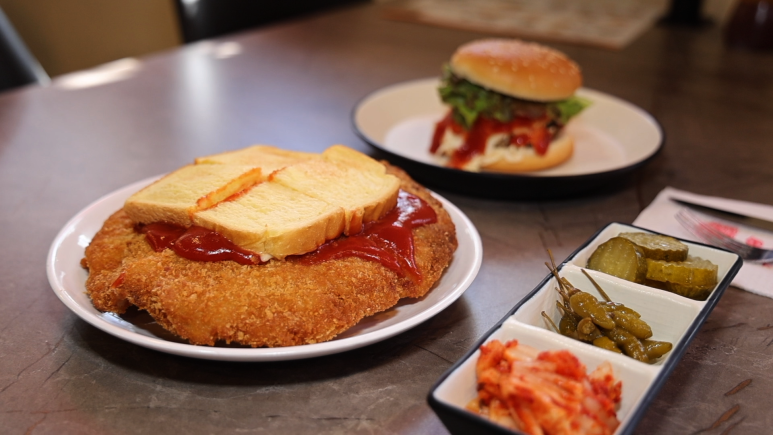 아코디언식당 이미지