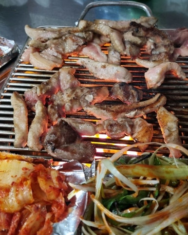 돼지부속구이 이미지