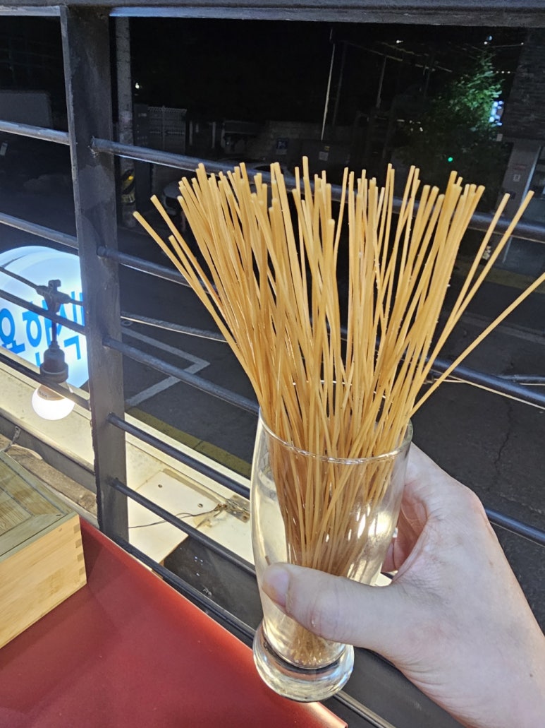 백억살롱 이미지