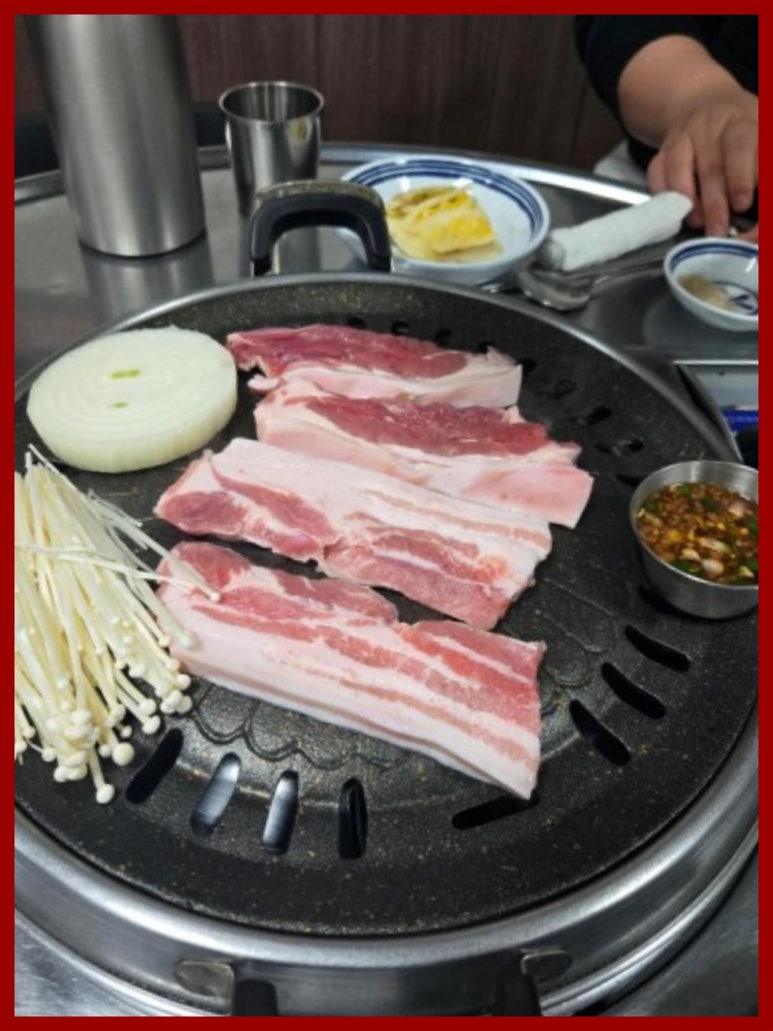 몰래훔친뒷고기도둑 이미지