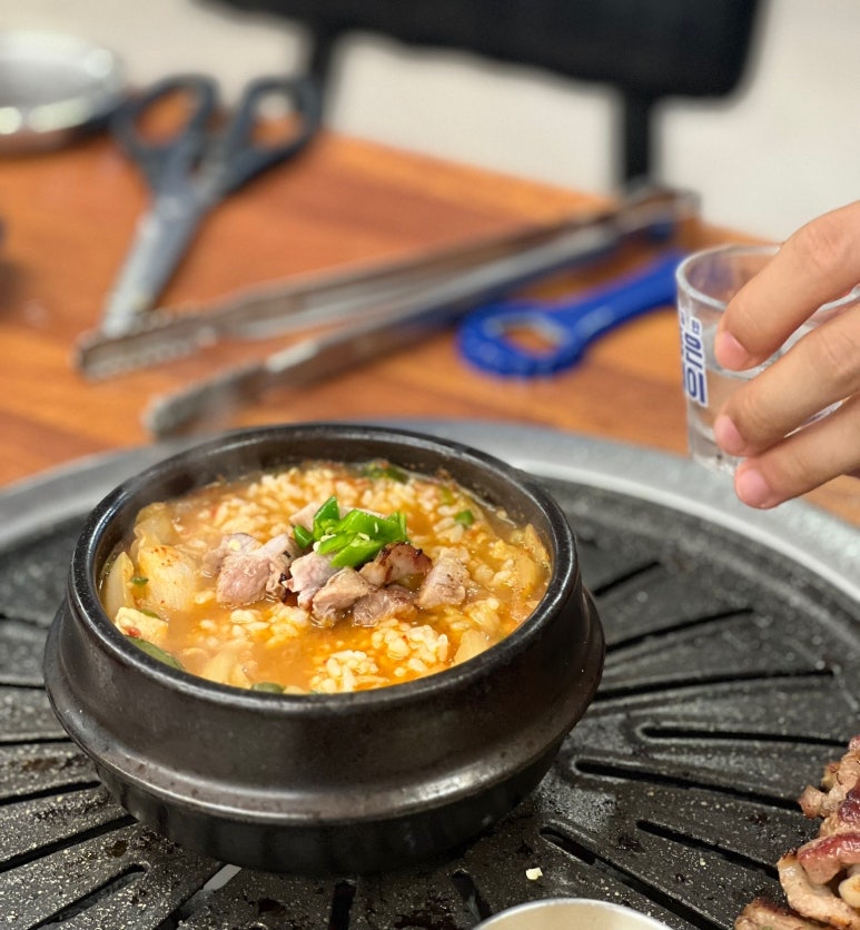 본가참숯뒷고기 이미지