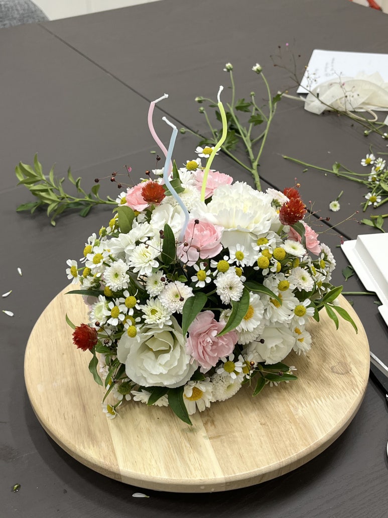 더뮤즈케이크 이미지