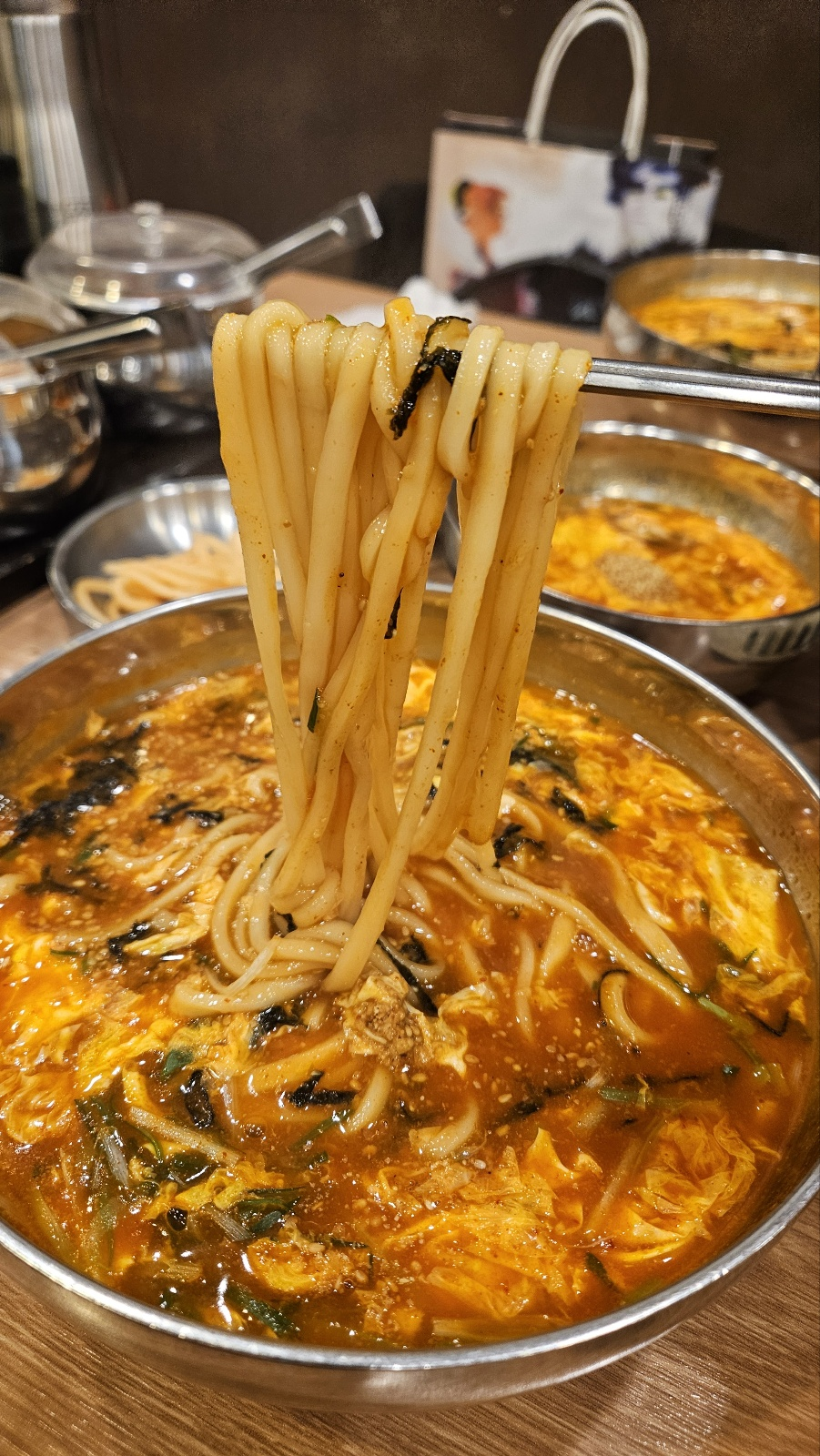 두레정얼큰한칼국수 이미지
