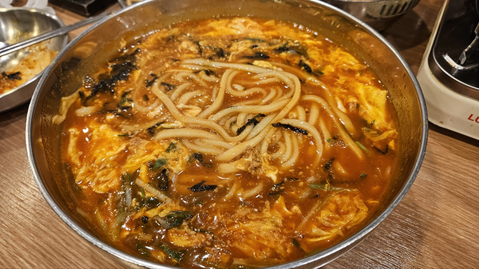 두레정얼큰한칼국수 이미지