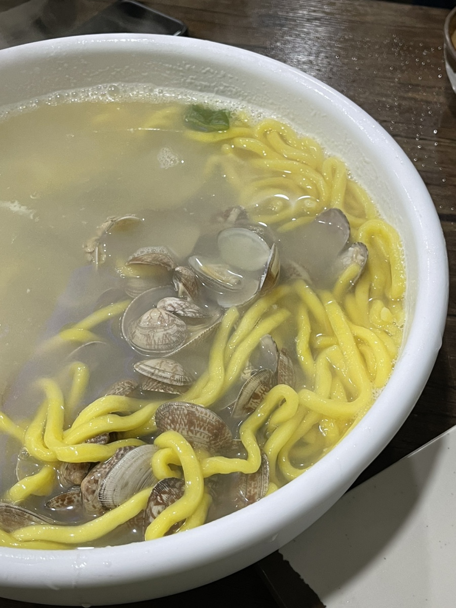 황도바지락칼국수 이미지