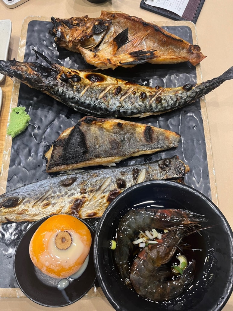 달빛에구운고등어 관저점 이미지