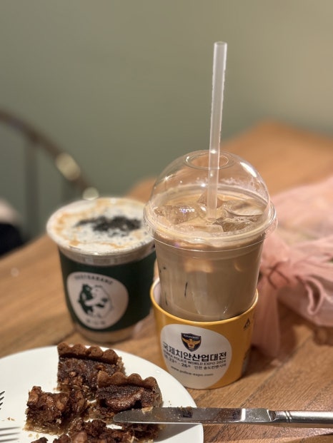 꽃잎다방 이미지