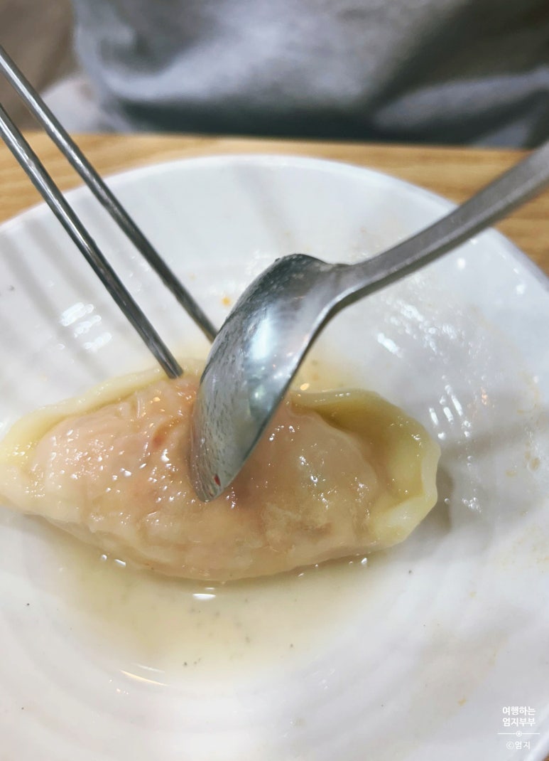 밀목손만두얼큰칼국수 이미지