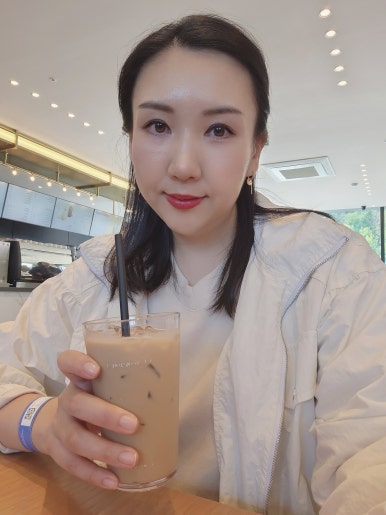 투썸플레이스 여수루지파크점 이미지